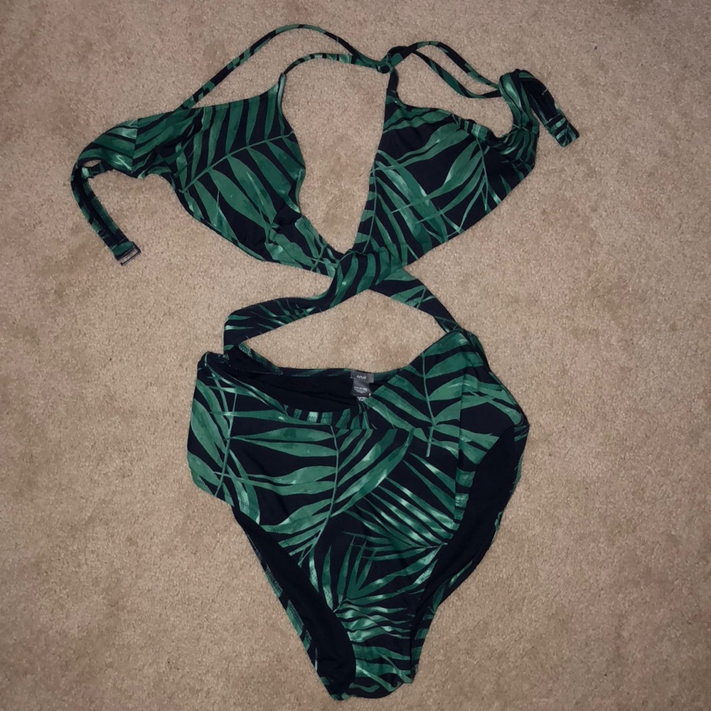 American eagle palm leave wrap one piece